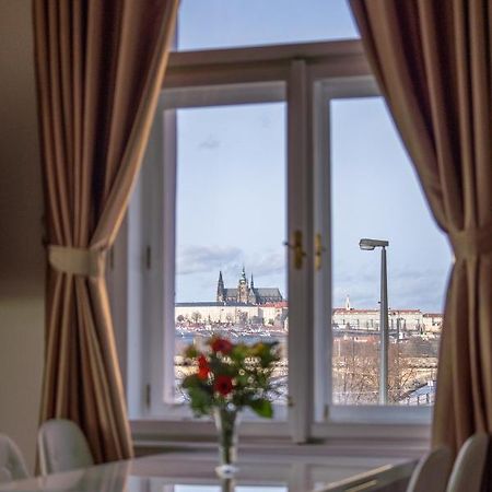 Exclusive Apartment With A View Of Prague Castle And Vltava River Bagian luar foto
